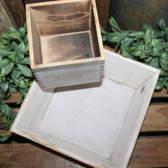 Pair of Shabby Rustic Distressed White Farmhouse Wood Boxes - Picture 3 of 3